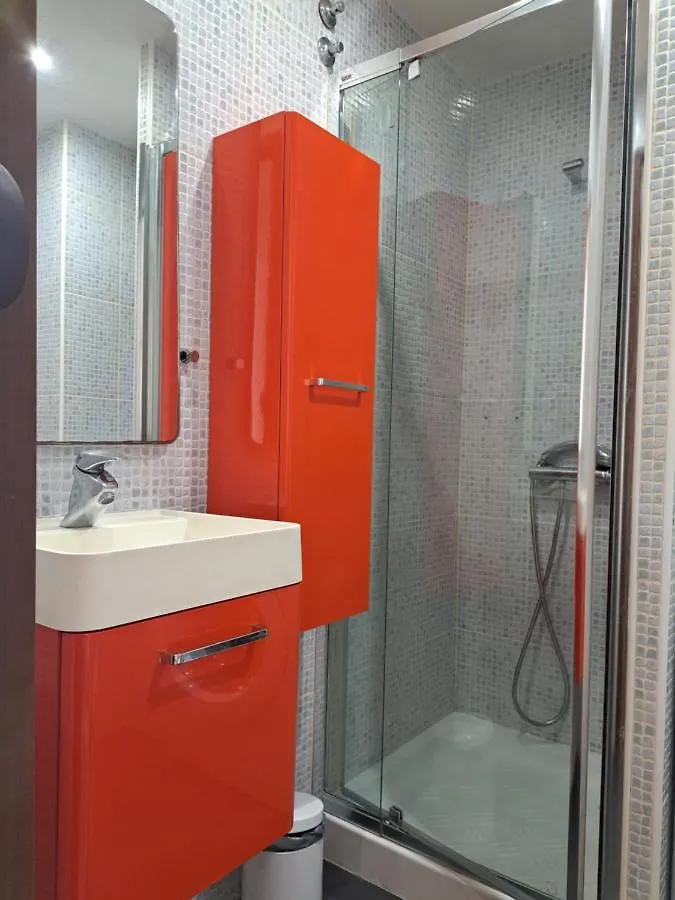 Estudio En Primera Linea De Mar Ampuriabrava España