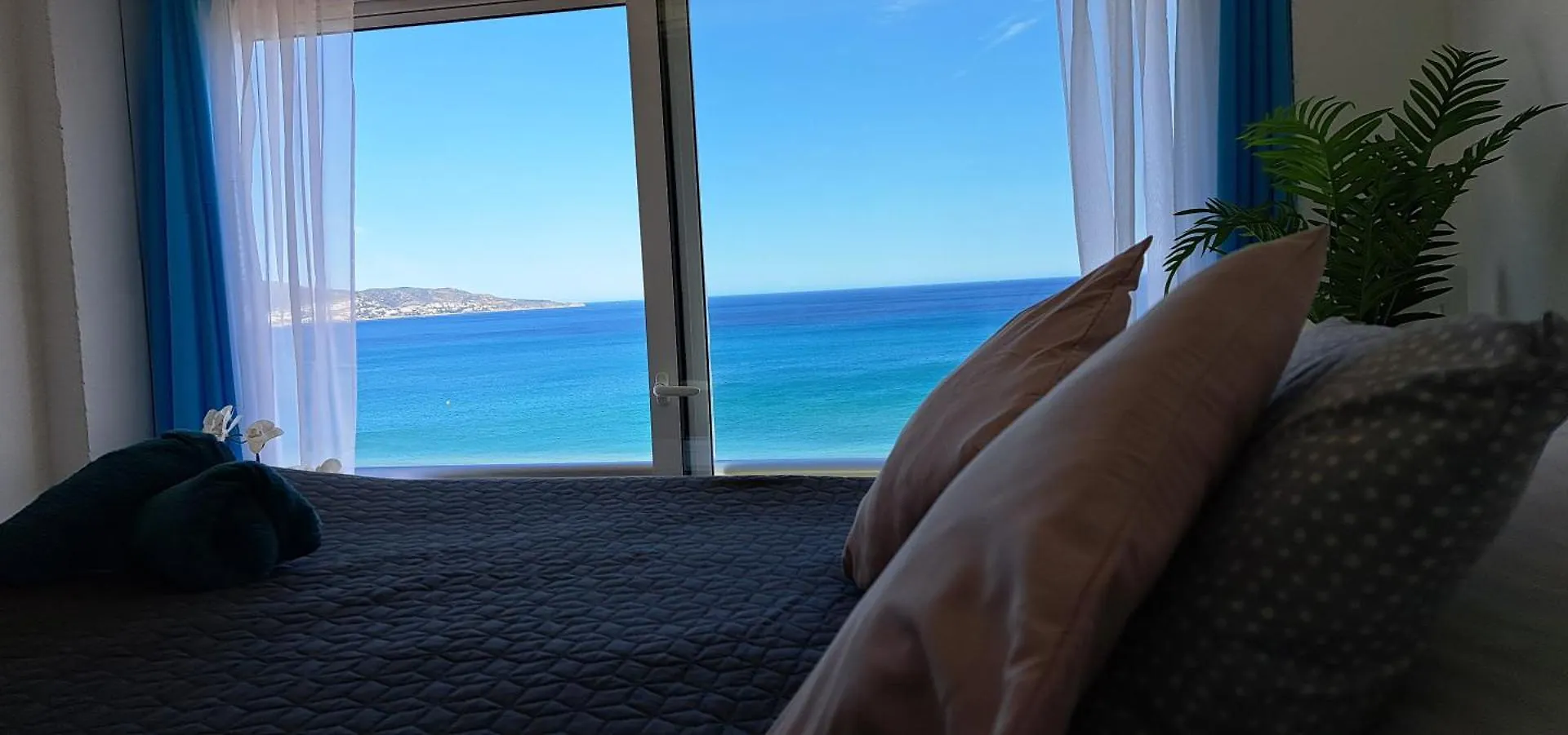 Apartment Estudio En Primera Linea De Mar Empuriabrava